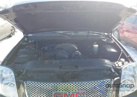 2014 GMC Yukon Xl 1500 Denali из США, поврежденный, VIN 1GKS2MEF2ER140467